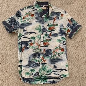 7 diamonds Hawaiian shirt, size small